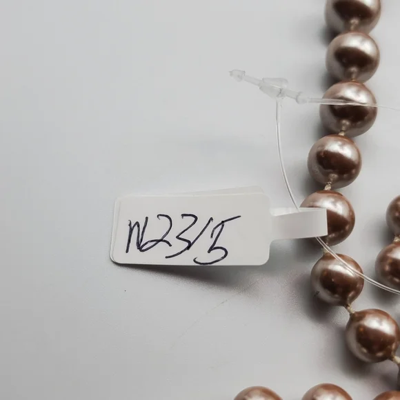 Hand tied Jamaican light‎ mocha pearls necklace N2315
